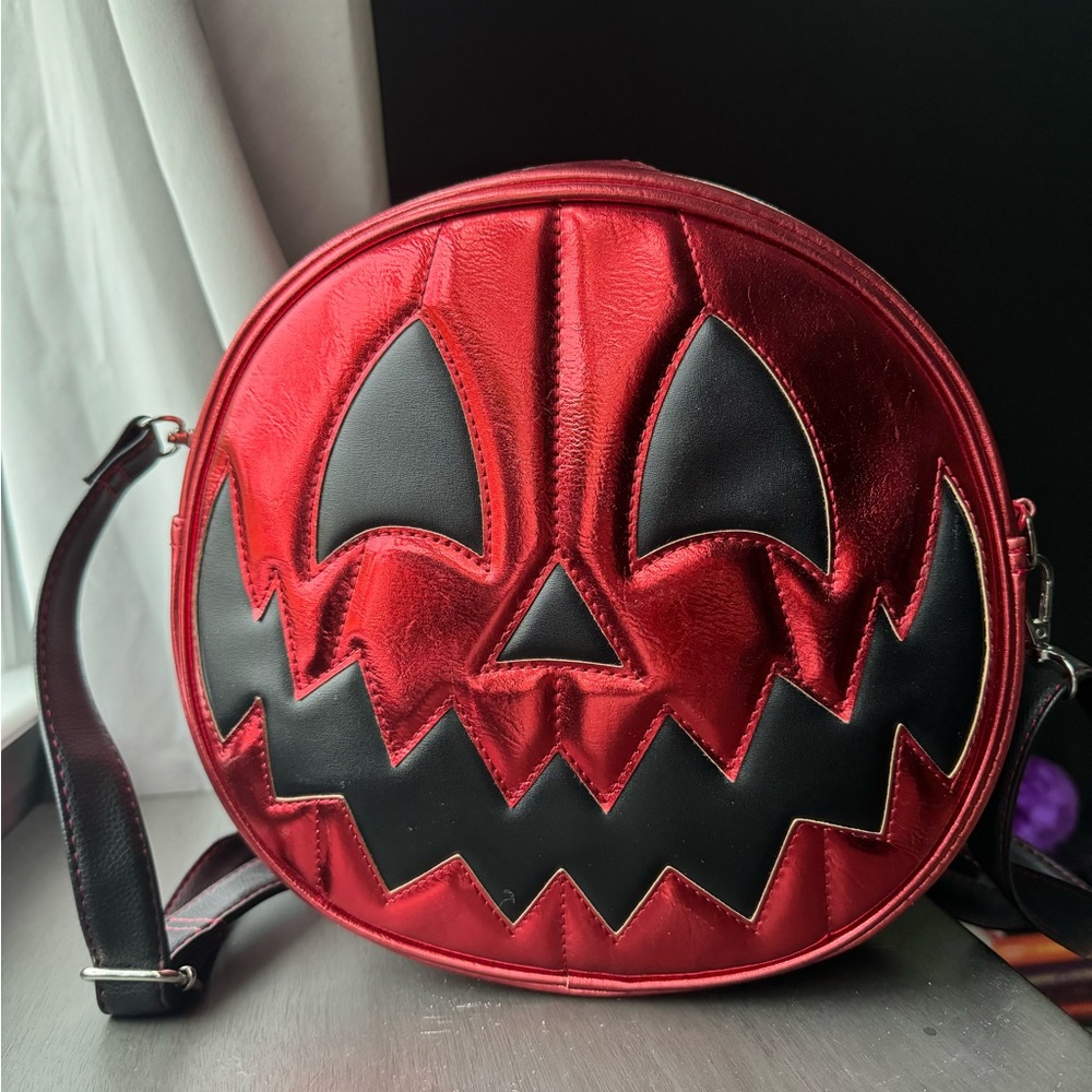 Love pain and stitches pumpkin kult purse